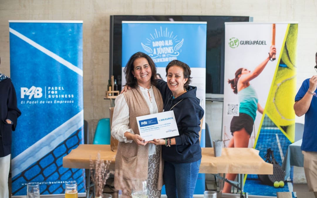 Evento solidario Padel For Business para Fundacion Sonangeles